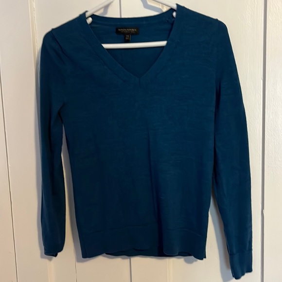 Banana Republic merino wool sweater - Picture 1 of 6